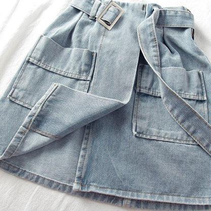 Kort Jeanskjol Dam med Fickor i Denim – Trapezoidalt Snitt, Justerbar Midja, Blå eller Vit Kjol 3