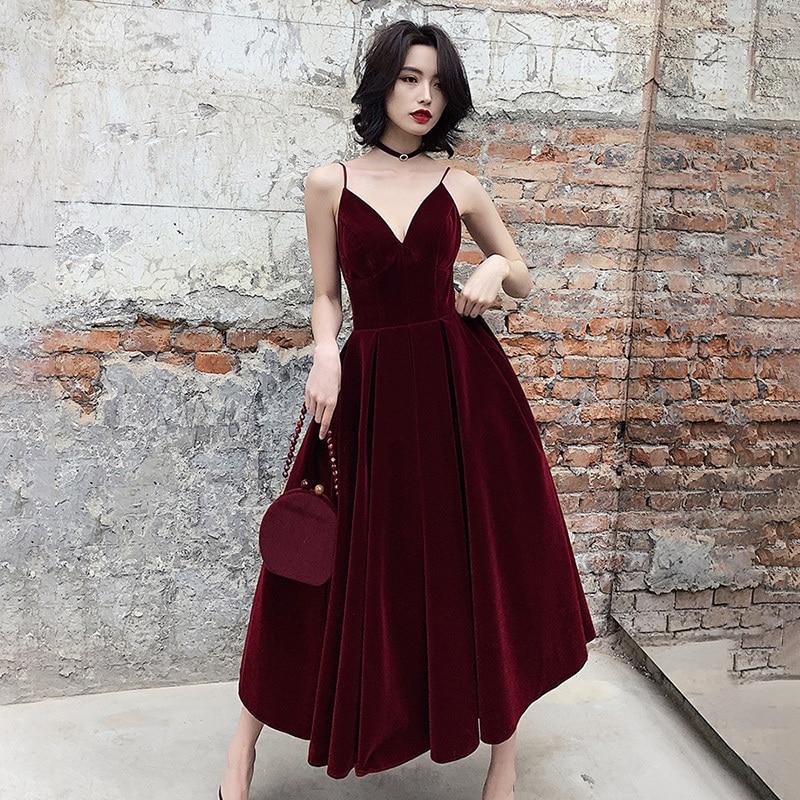 Damklänning MIDI med Smala Bärare och Utställd Kjol i Polyester-6