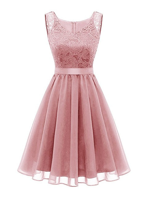 Variant image for Kvinnors Midi Klänning V-ringning Spetsdetaljer Polyester-12