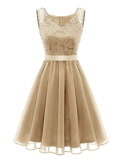 Variant image for Kvinnors Midi Klänning V-ringning Spetsdetaljer Polyester-18