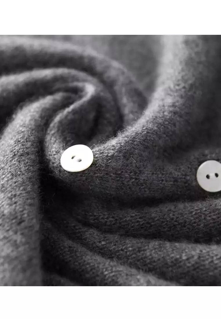 Stickad Dam Tröja i Polyester med Tidlös Stil – Perfekt Passform för Höst och Vinter, Enfärgad Design 3