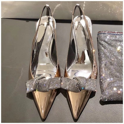 Dam Mules Skor i Lackläder med Ankelrem och Öppen Tå – Elegant Slip-On med Hög Klack för Fest och Vardag 7