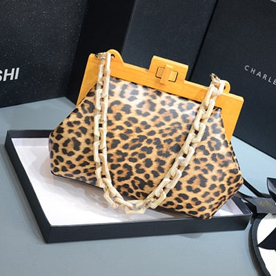 Variant image for Dam Axelväska Enkelfärgad PU Design med Justerbara Kedjor-4