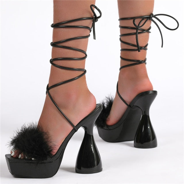 Dam Sandaler Gladiatorsandal PU Spetsuppspänning Hög Klack-1