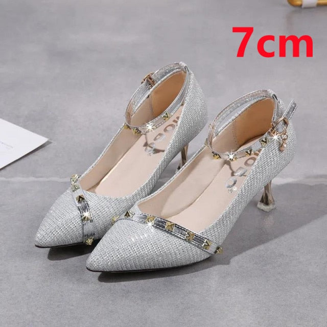 Variant image for Dam Stiletto Pumps Spetsig Design PU-material-3