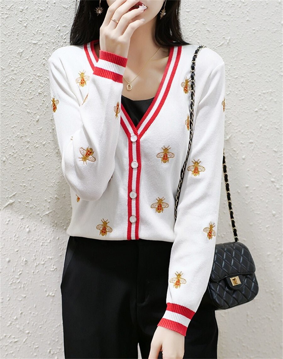 Dam Kofta med Bi-motiv i Högkvalitativt Material – Elegant Passform för Vardag och Fest 3